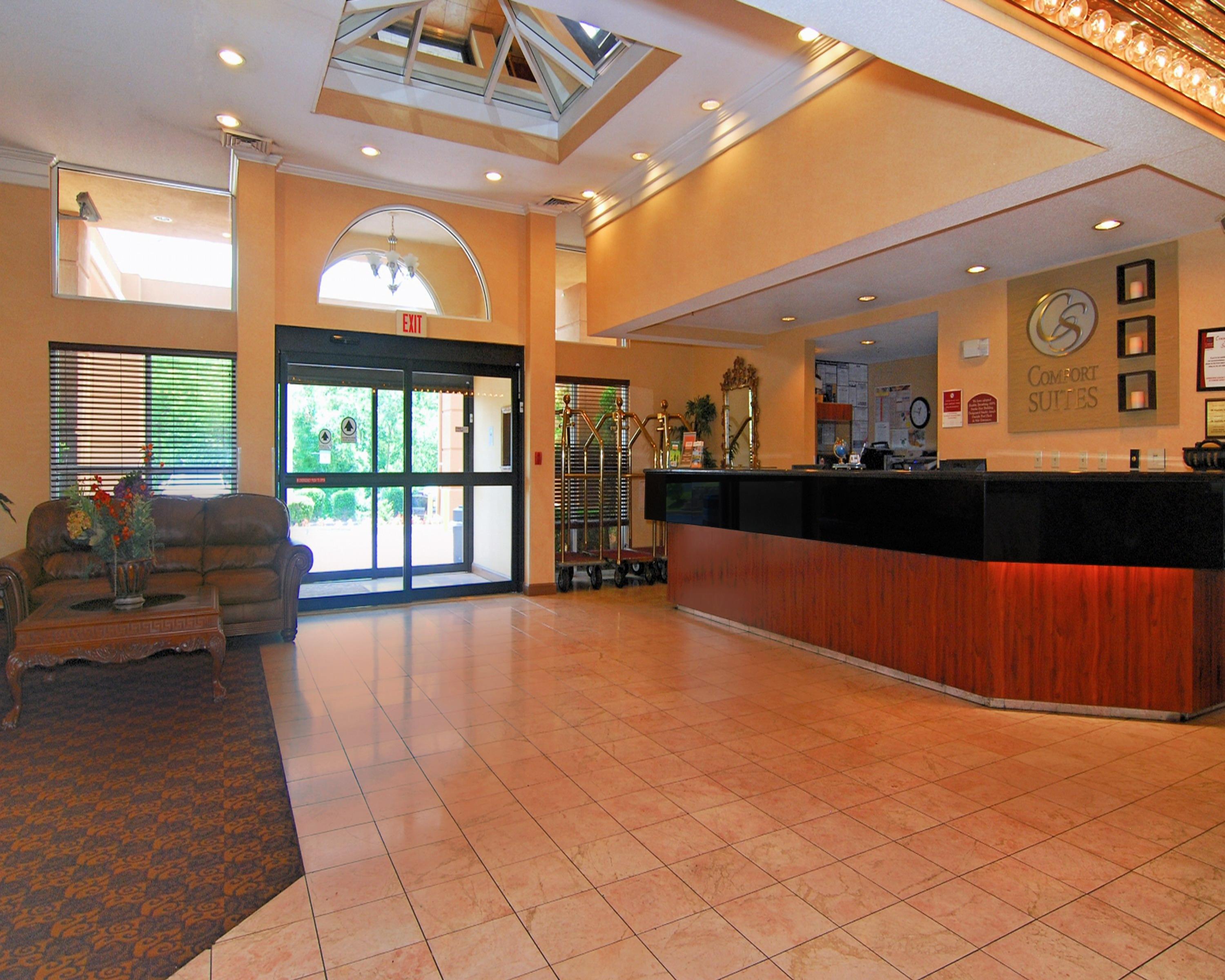 La Quinta Inn & Suites By Wyndham Memphis I-240 Bagian luar foto