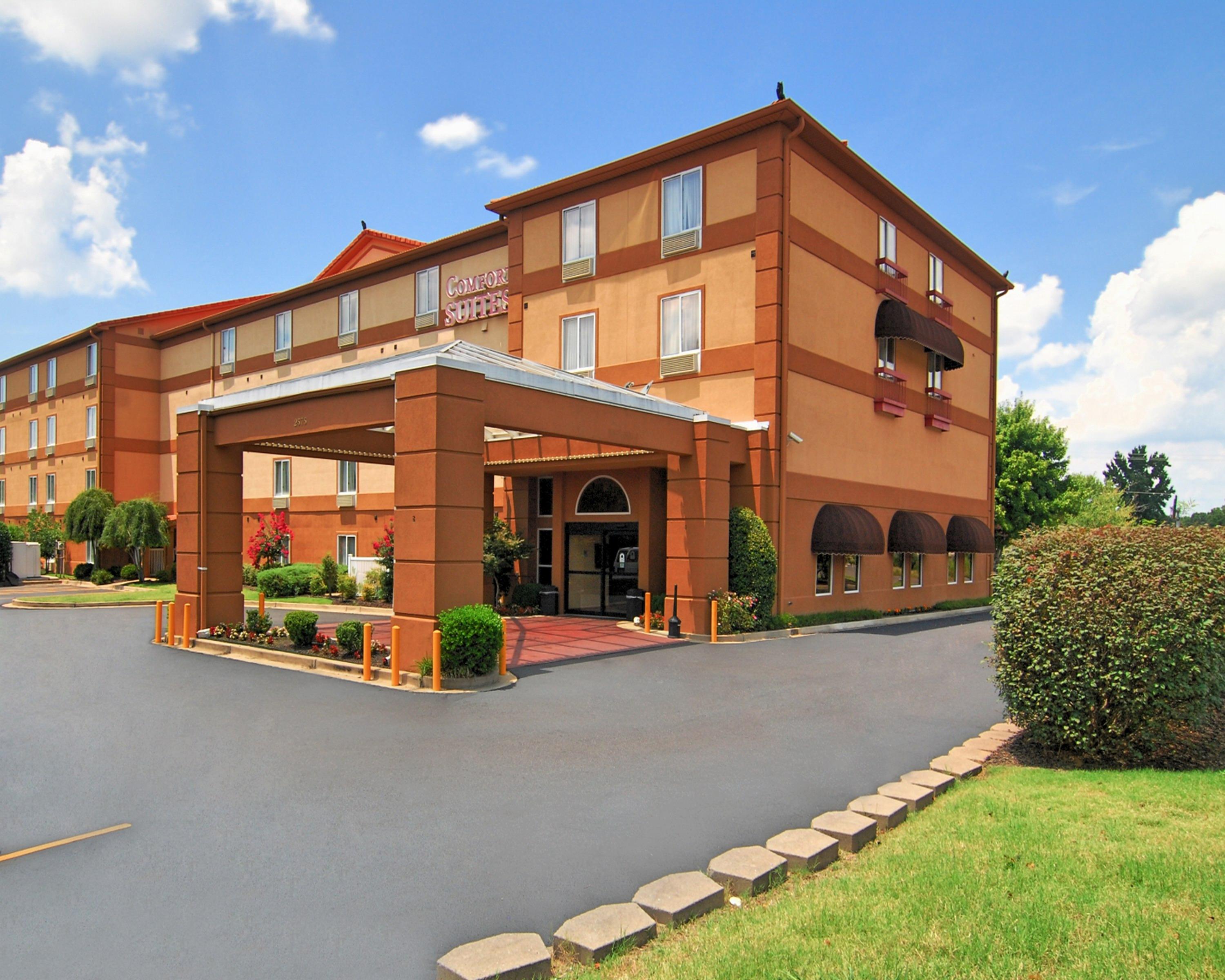 La Quinta Inn & Suites By Wyndham Memphis I-240 Bagian luar foto