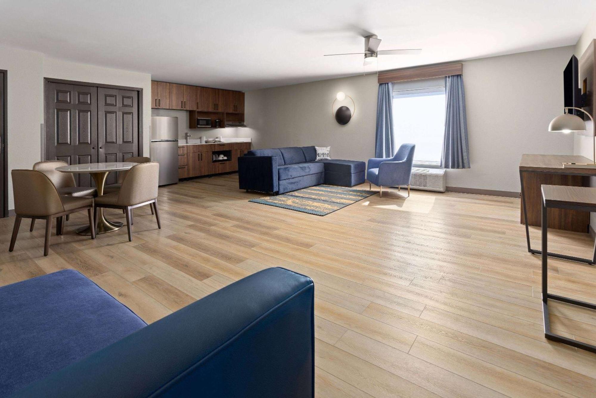 La Quinta Inn & Suites By Wyndham Memphis I-240 Bagian luar foto