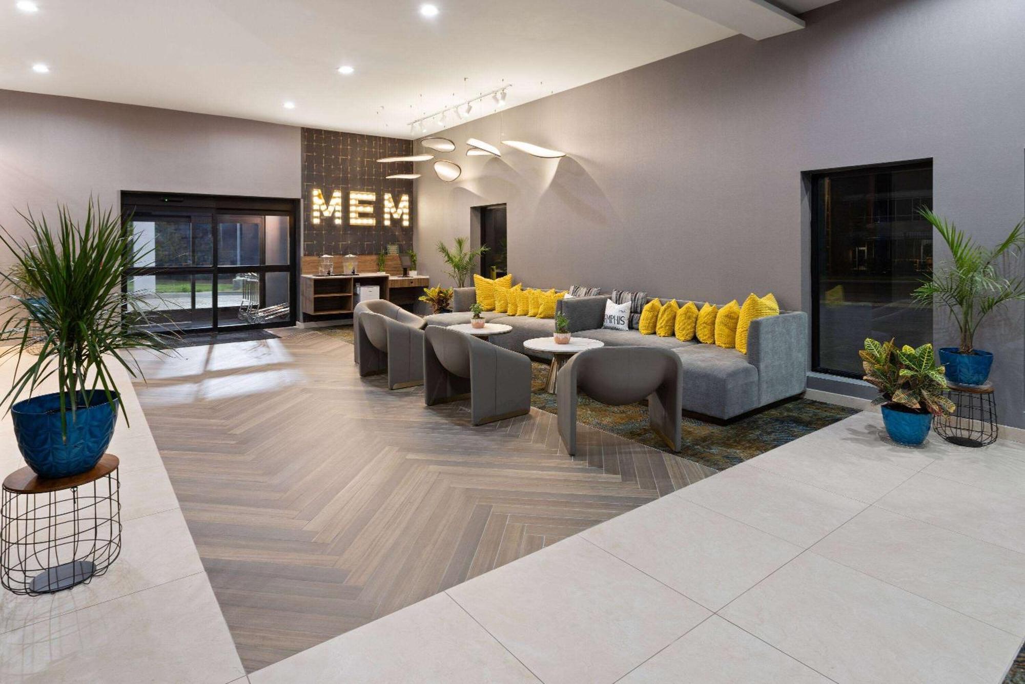 La Quinta Inn & Suites By Wyndham Memphis I-240 Bagian luar foto